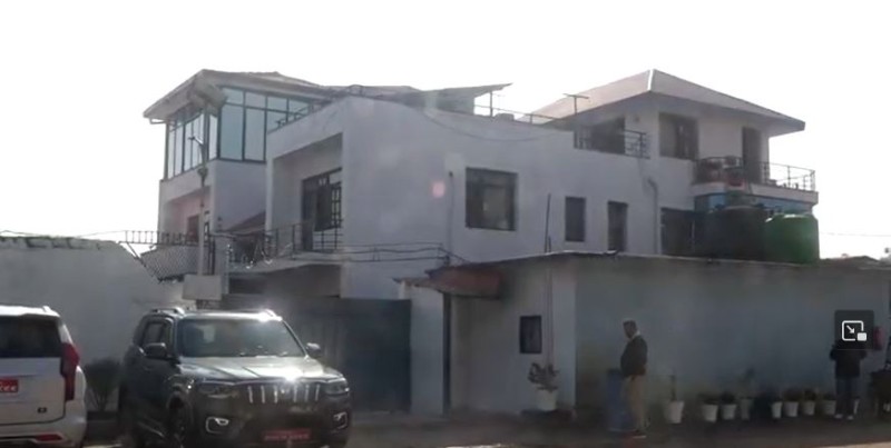 भिजिट भिसा प्रकरणलाई चर्काउँदै माओवादीले माग्यो गृहमन्त्री लेखकको राजीनामा